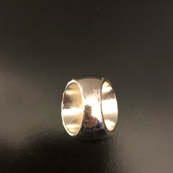 Old navy silver plated ring - Picture 2 of 2
